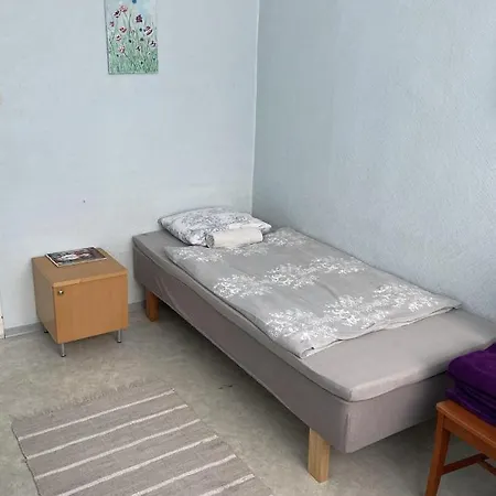 Telegraf Backpackers * كوريسارِ