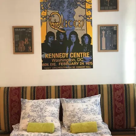 Telegraf Backpackers بيت شباب *